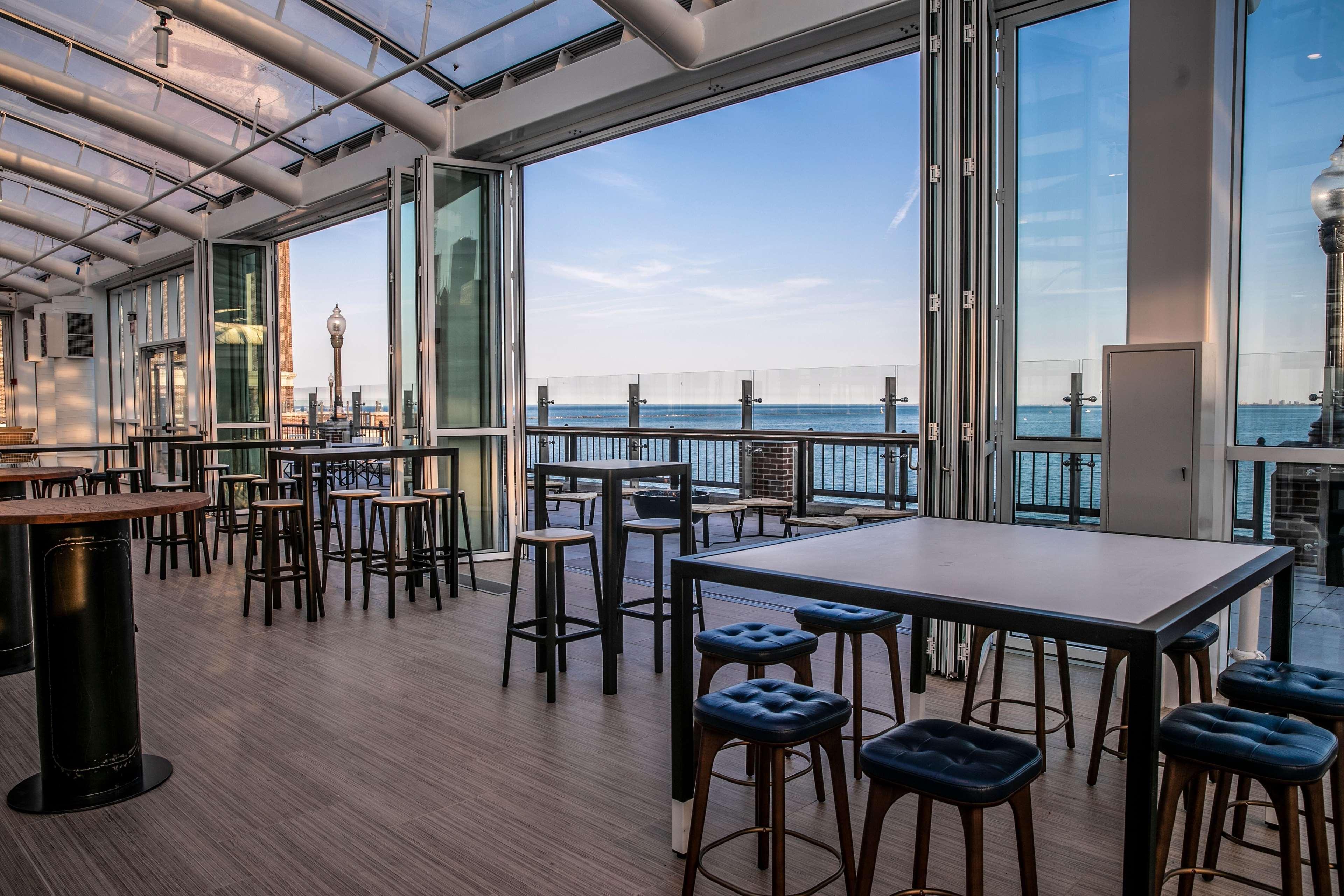 Sable At Navy Pier Chicago, Curio Collection By Hilton Hotel Exterior photo