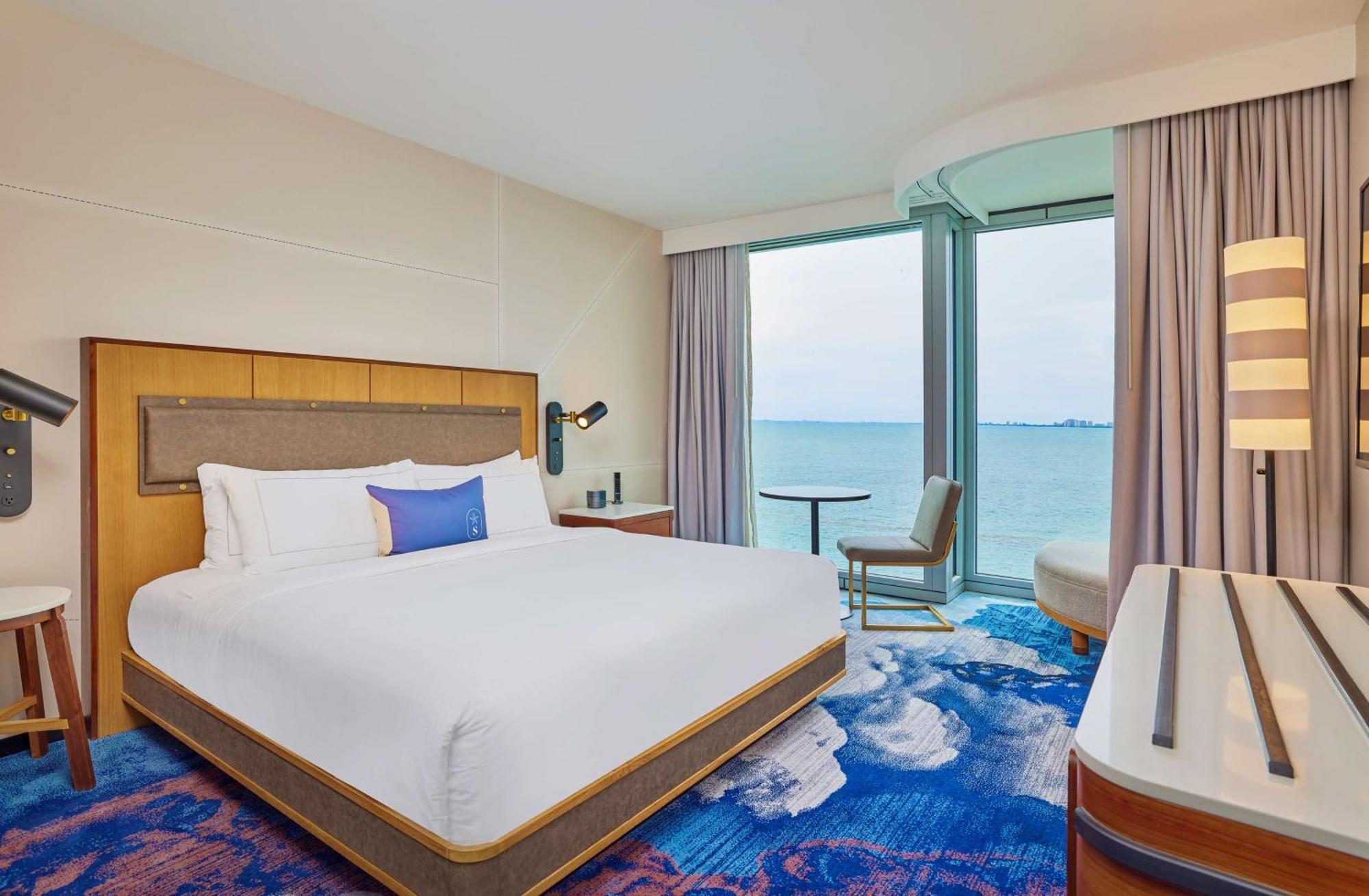 Sable At Navy Pier Chicago, Curio Collection By Hilton Hotel Exterior photo