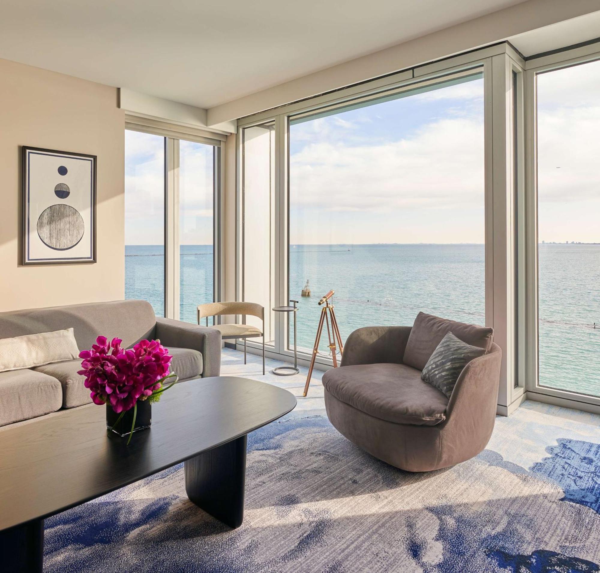 Sable At Navy Pier Chicago, Curio Collection By Hilton Hotel Exterior photo